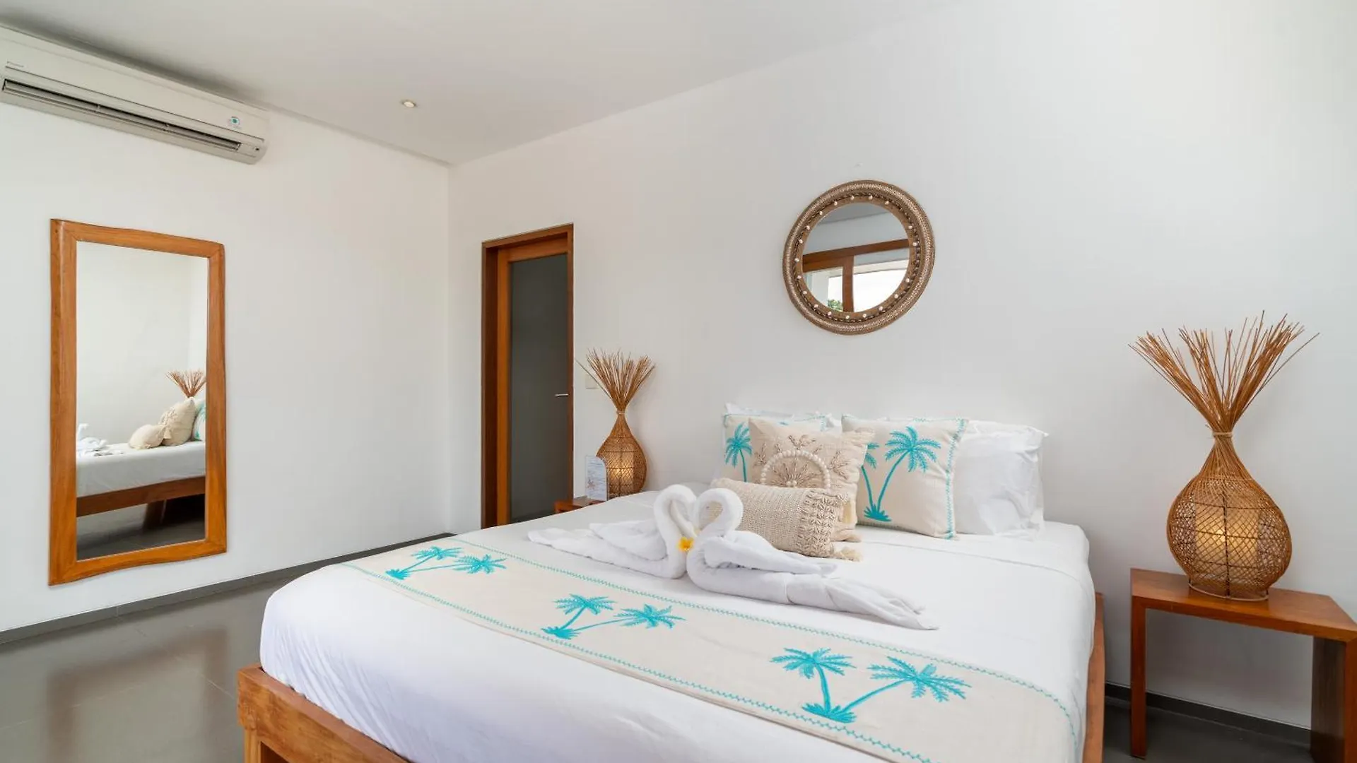 Beautiful Modern Villa In The Heart Of Seminyak Ινδονησία