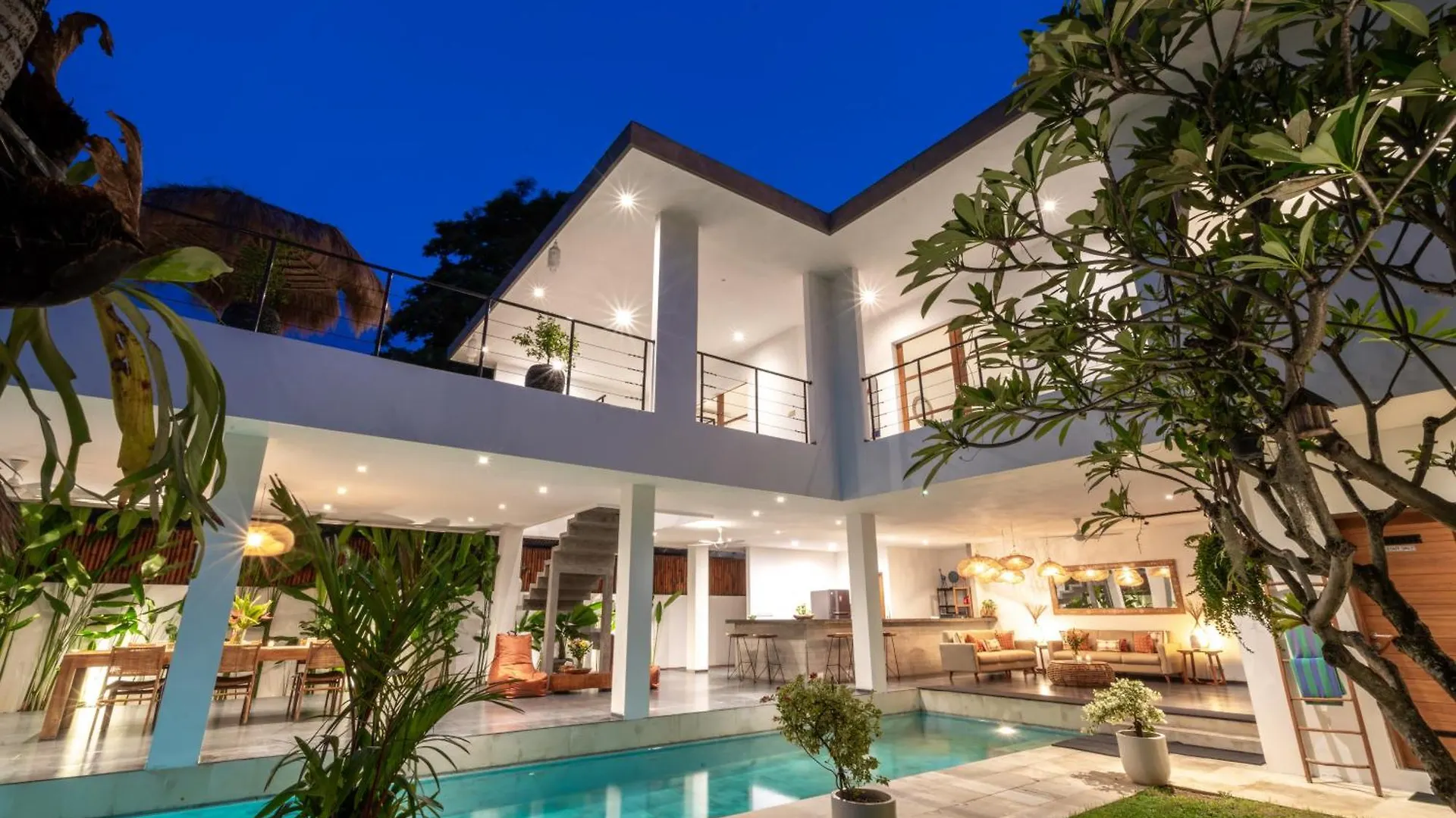 Beautiful Modern Villa In The Heart Of Seminyak Ινδονησία